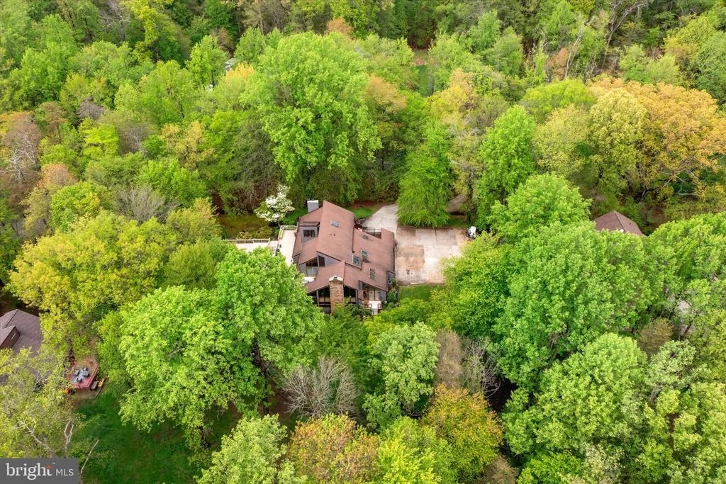 Photo of 621 HANOVER DRIVE