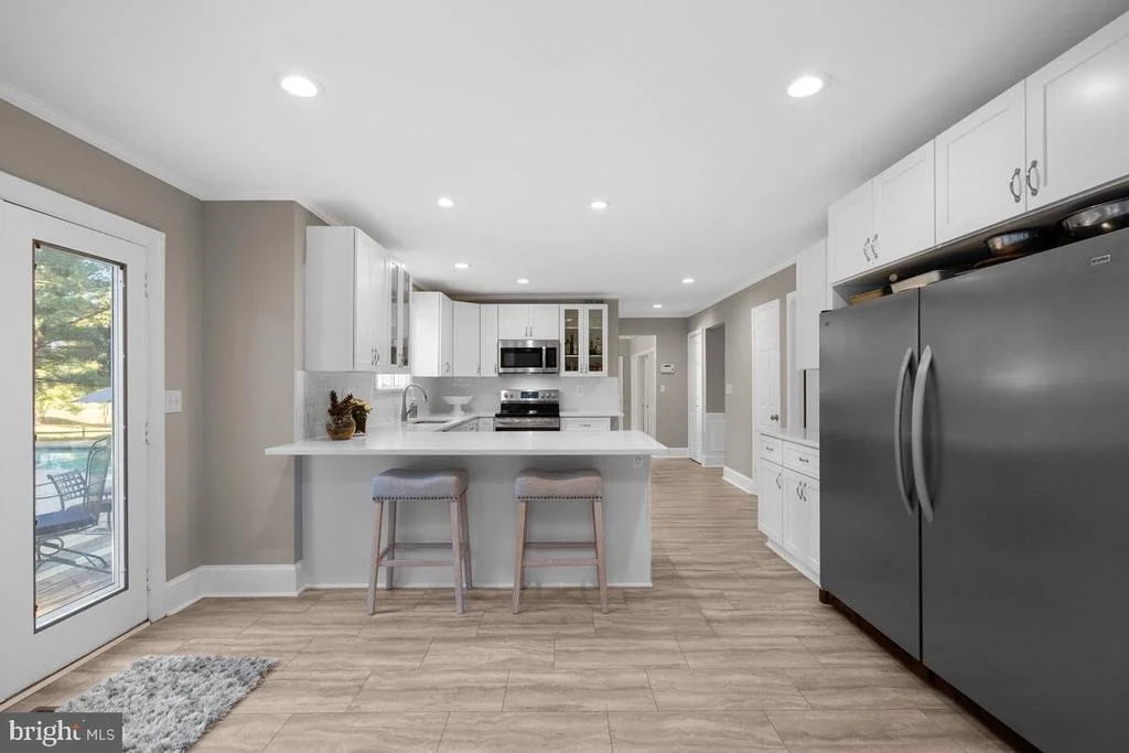 Photo of 8516 PADDOCKVIEW DRIVE