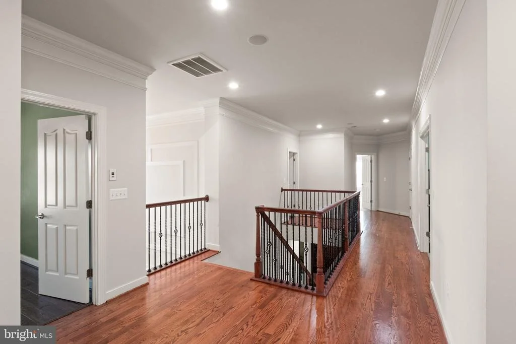 Photo of 60 SNAPDRAGON DRIVE