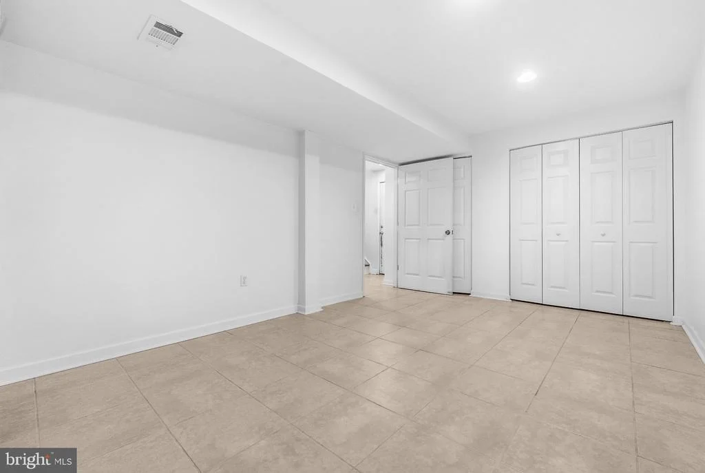 Photo of 302 TAURUS DRIVE