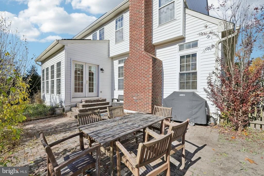 Photo of 6369 CLARIDGE DRIVE N