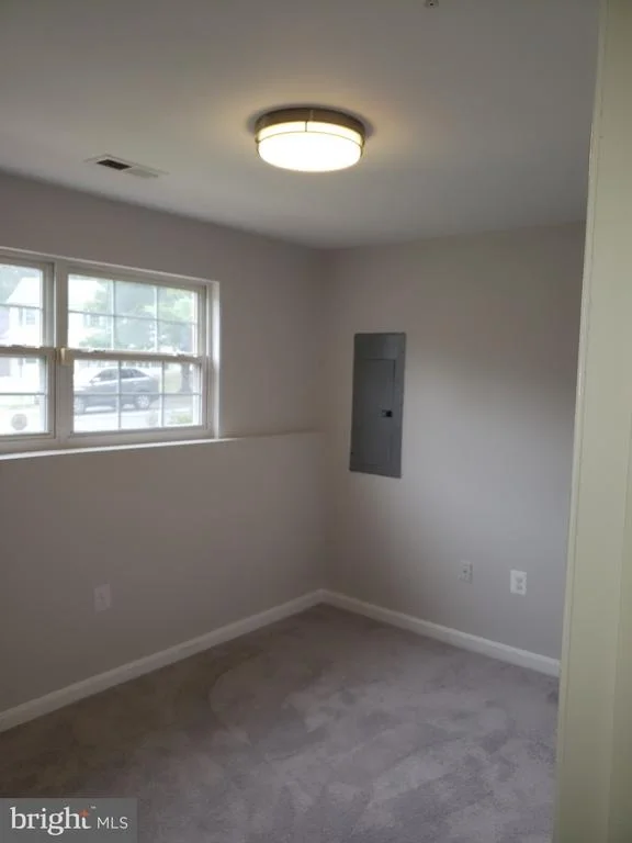 Photo of 5102 LANSING DRIVE