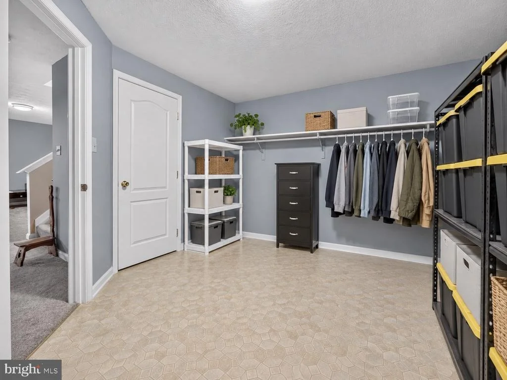 Photo of 5435 SIR DOUGLAS DRIVE