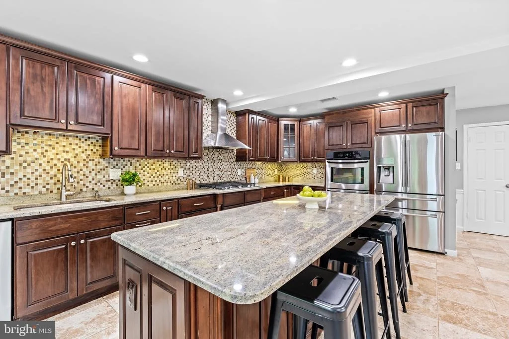 Photo of 6836 COMPTON HEIGHTS CIRCLE