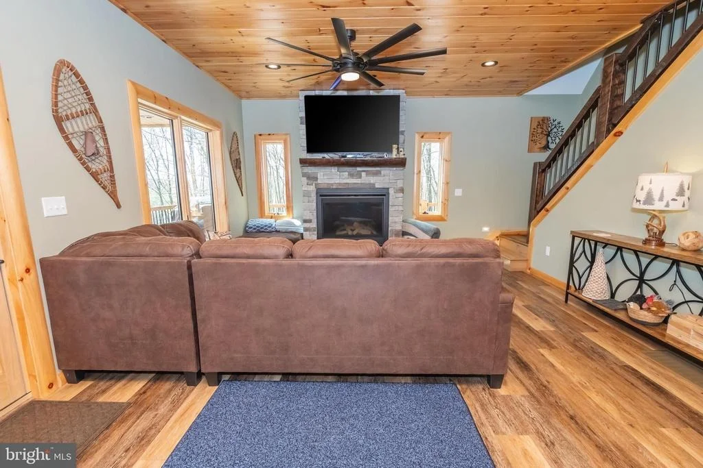 Photo of 94 SANDY VIEW COURT