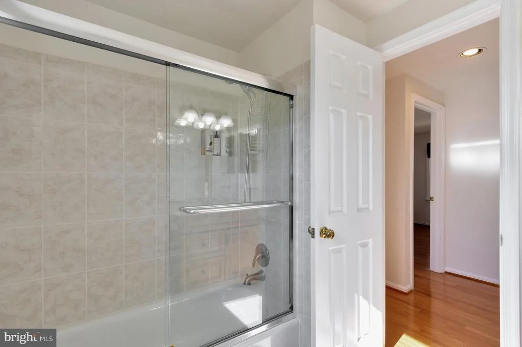 Photo of 2228 DECKMAN LANE