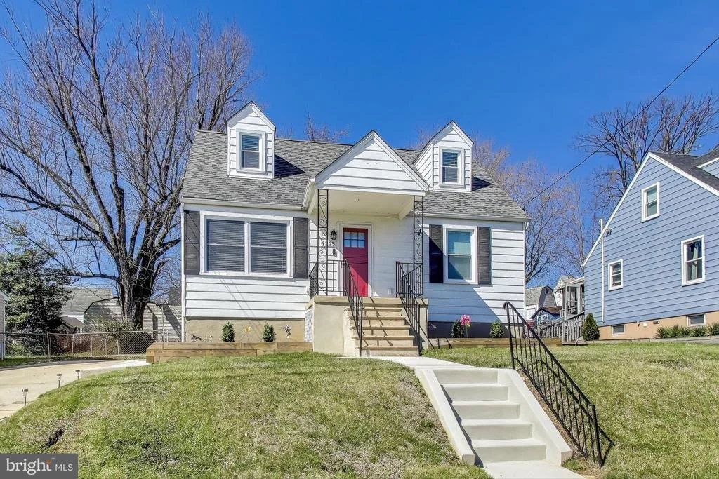 Photo of 1225 LANDOVER ROAD