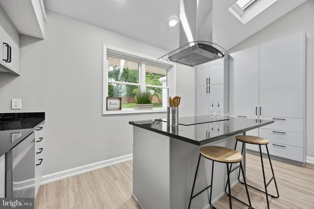 Photo of 12717 HOLDRIDGE ROAD