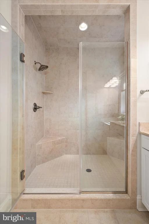 Photo of 30561 SILVERTON ROAD