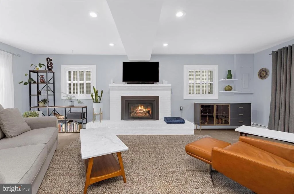 Photo of 228 DEWEY DRIVE
