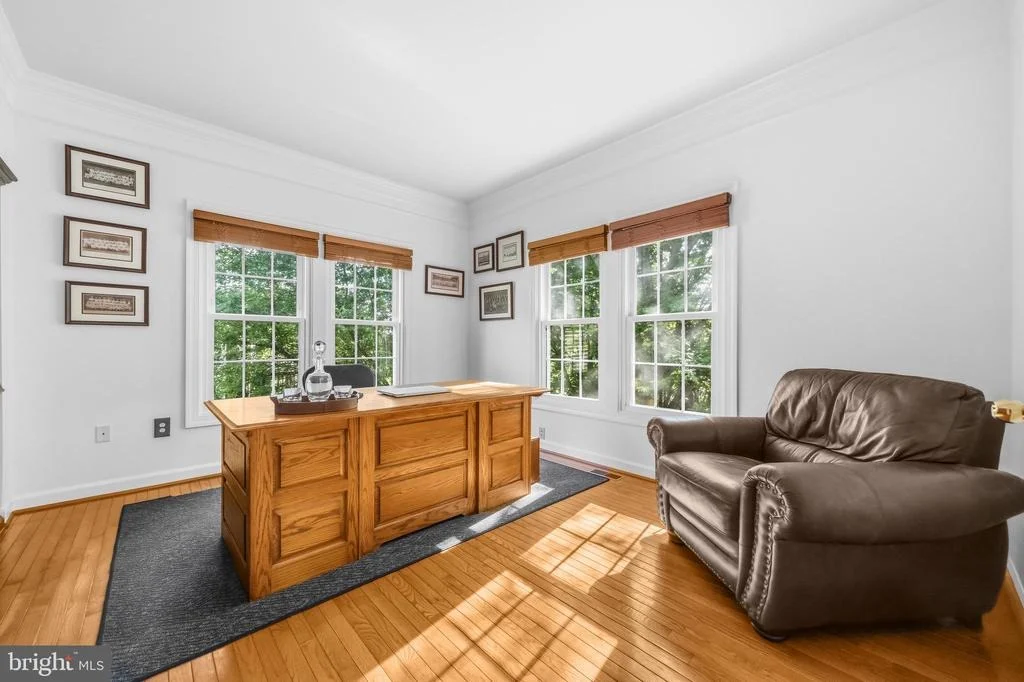 Photo of 21527 FOX FIELD CIRCLE
