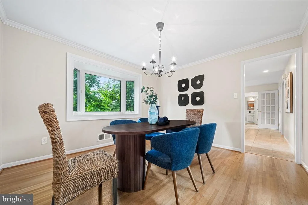 Photo of 8522 FAIRBURN DRIVE
