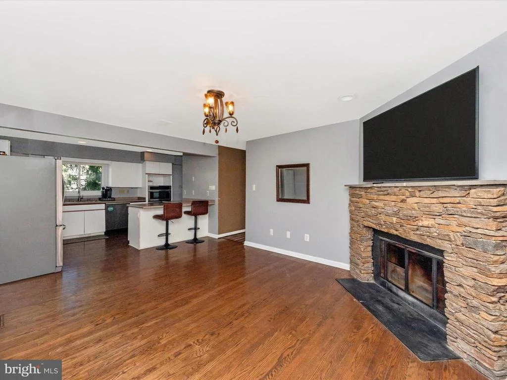 Photo of 6264 AUDUBON DRIVE