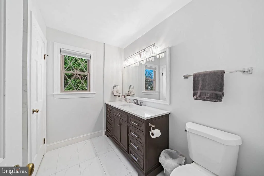 Photo of 15304 WATERGATE ROAD