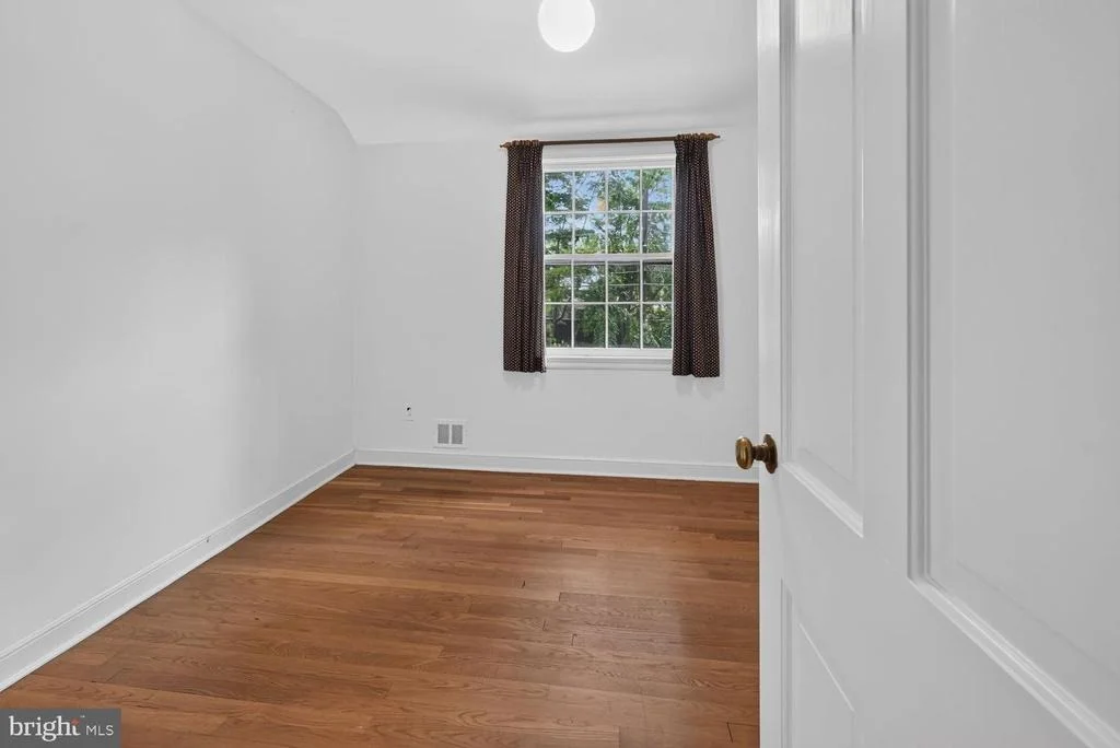 Photo of 4747 UPTON STREET NW