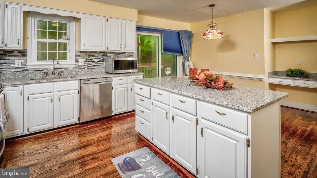 Photo of 8109 MARY JANE DRIVE