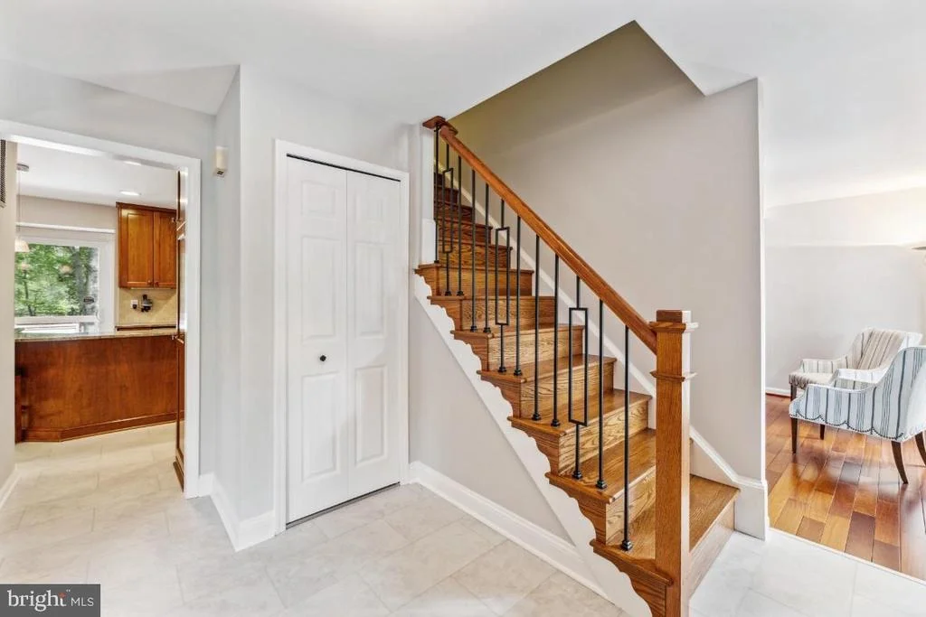 Photo of 7313 LANGSFORD COURT