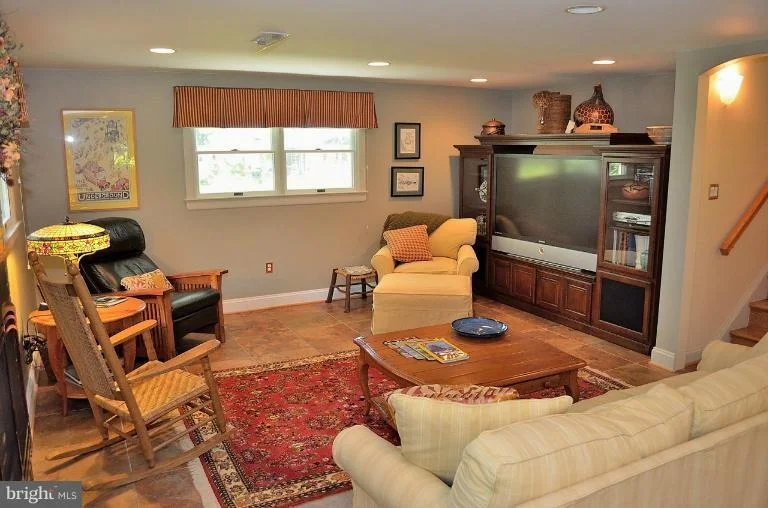 Photo of 1827 OPALOCKA DRIVE
