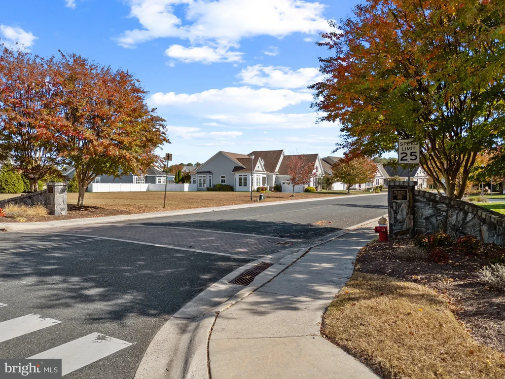 Photo of 226 UNIVERSITY DRIVE