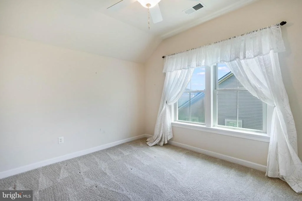 Photo of 30578 SILVERTON ROAD