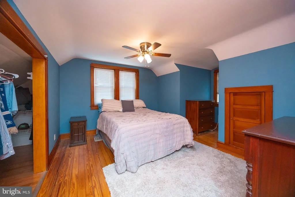Photo of 515 LOCUST AVENUE