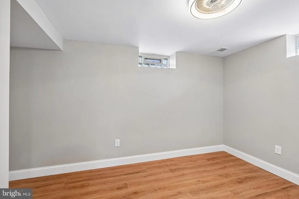 Photo of 5512 NORTHGREEN ROAD