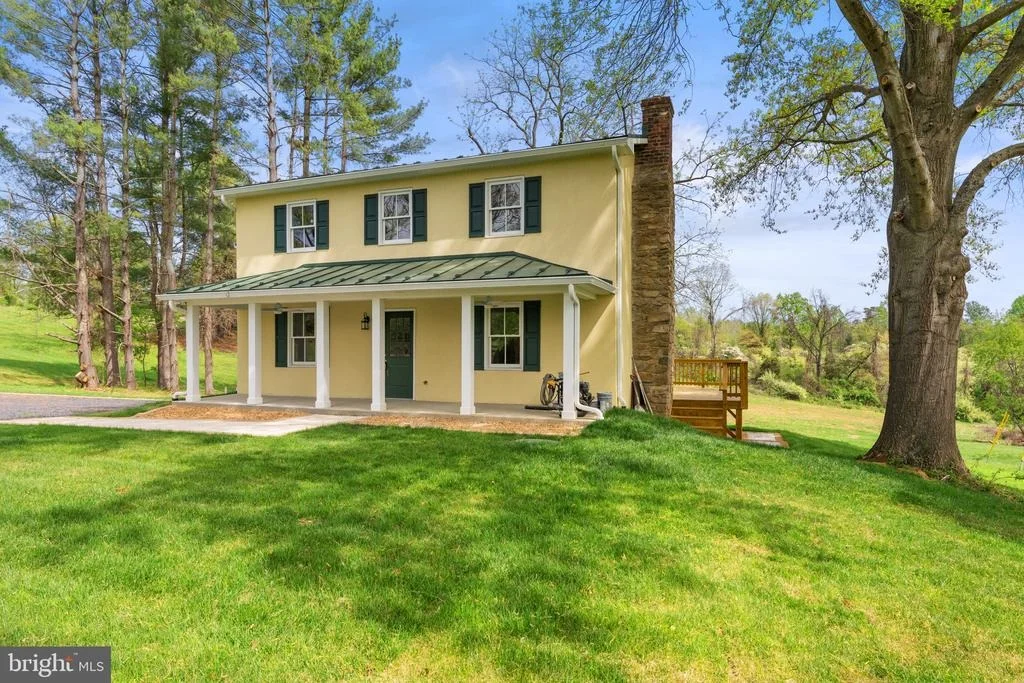 Photo of 11066 MORELAND ROAD