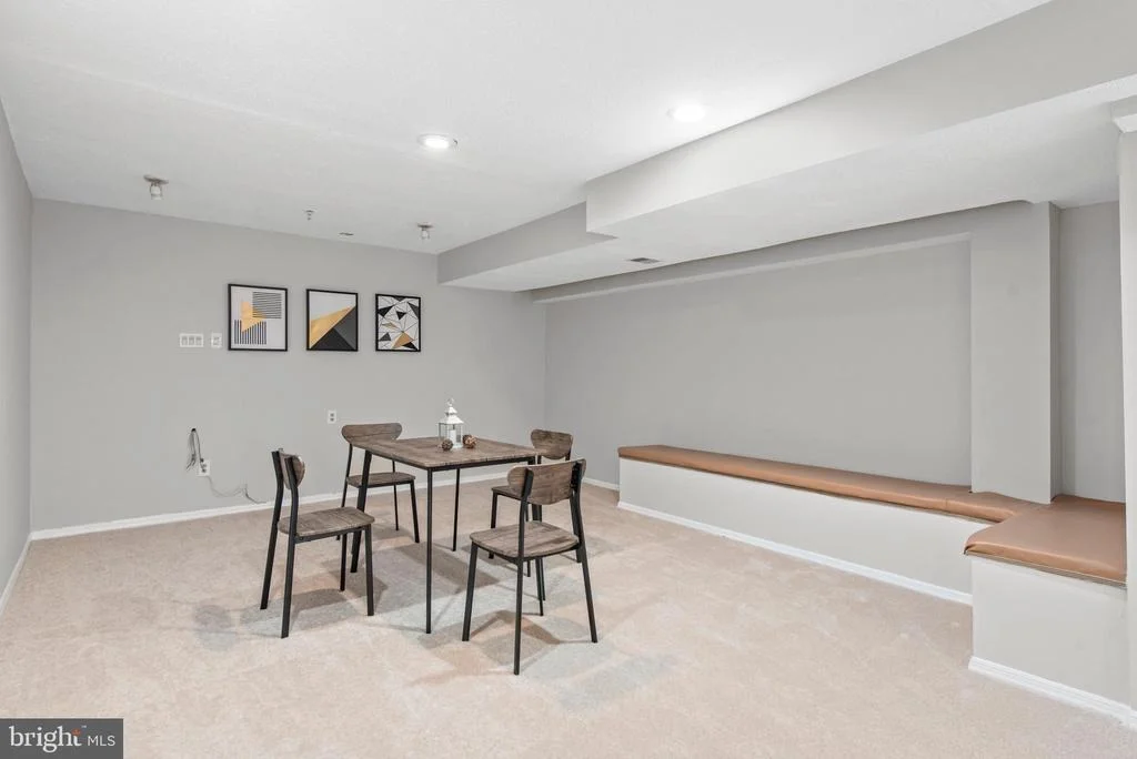 Photo of 6523 SPRINGCREST DRIVE