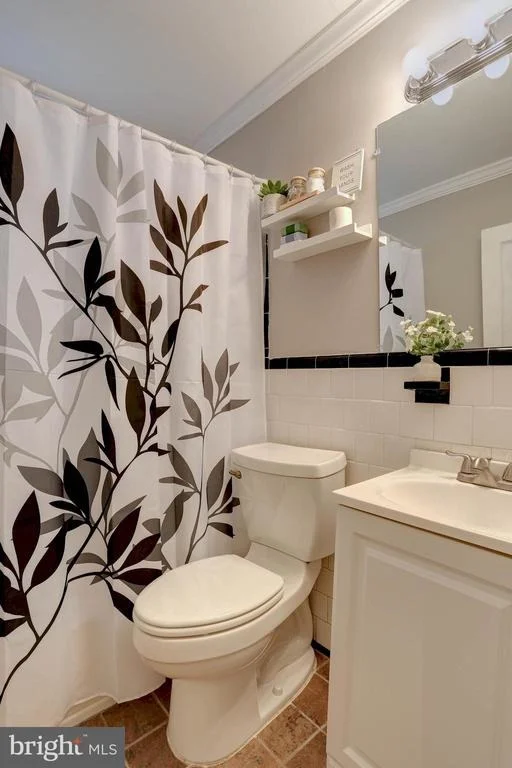 Photo of 5643 PIONEER DRIVE