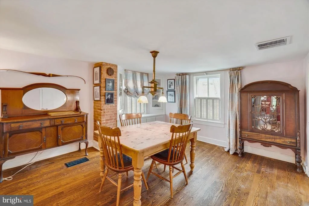 Photo of 2130 SPENCERVILLE ROAD