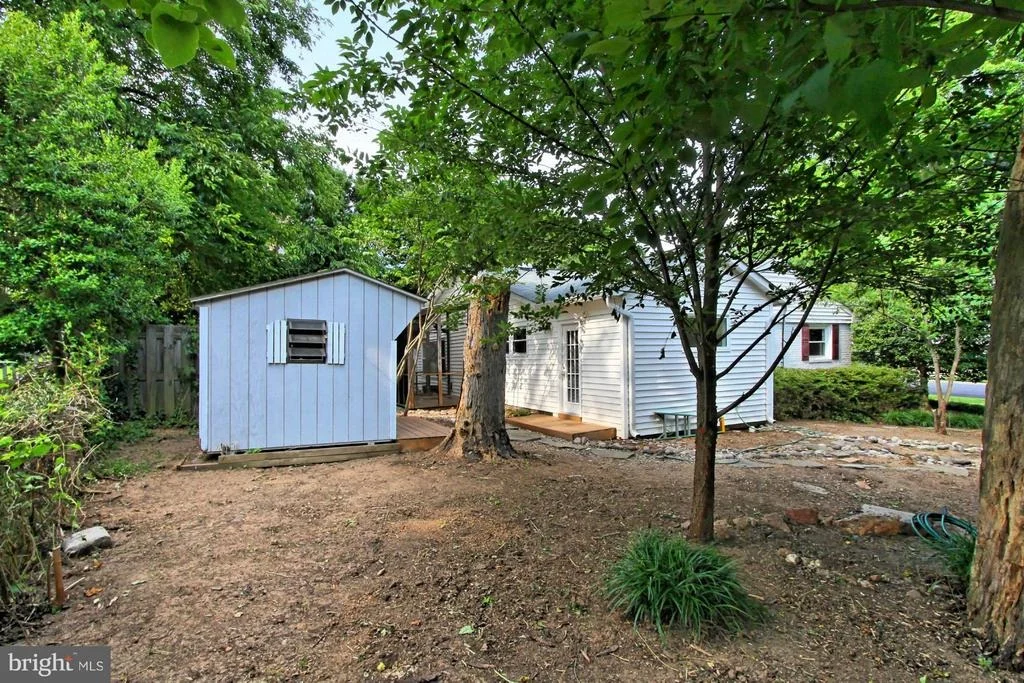 Photo of 5212 JULIET STREET