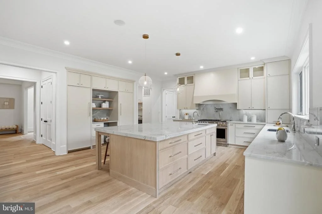 Photo of 1142 CAMERON ROAD