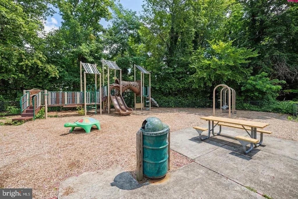 Photo of 4703 TARA DRIVE