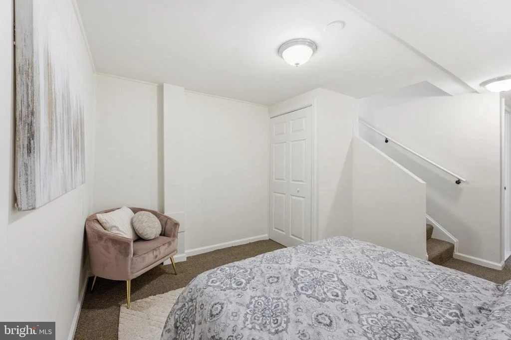 Photo of 1105 CHISWELL LANE