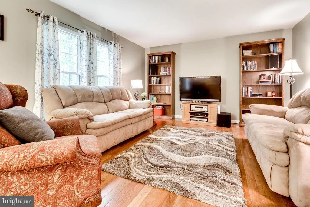 Photo of 9523 RIDGEVIEW DRIVE