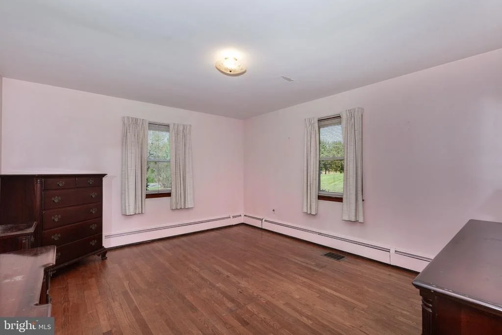 Photo of 15811 HANOVER PIKE