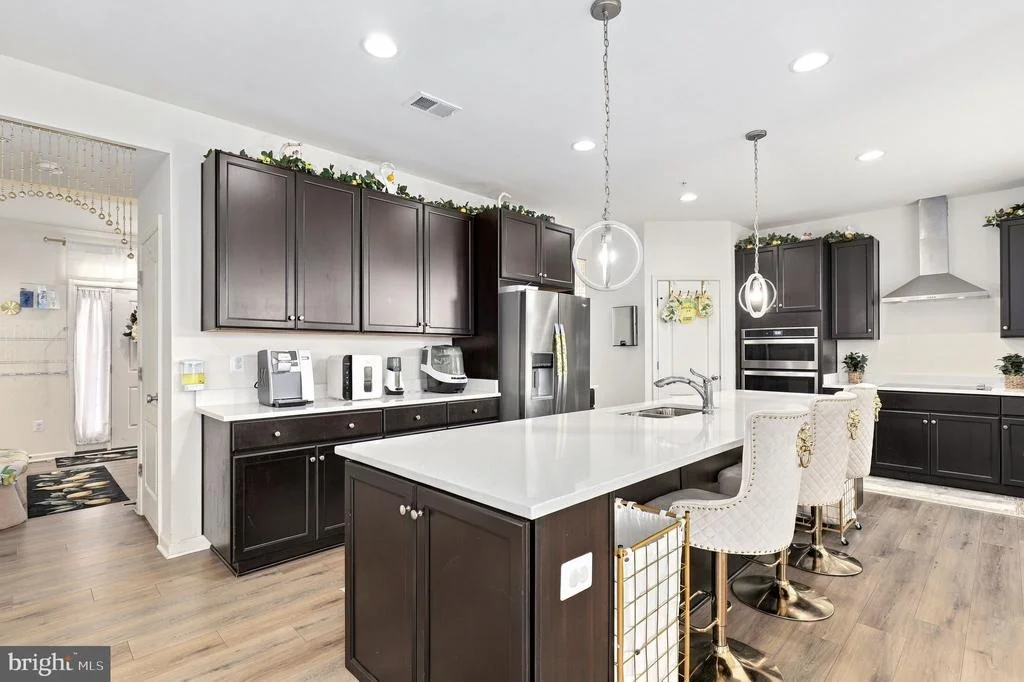 Photo of 18316 PETWORTH CIRCLE