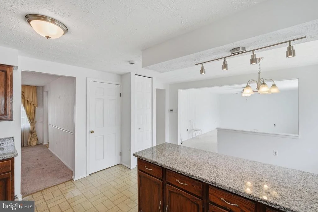 Photo of 12717 NORTHCLIFF ROAD
