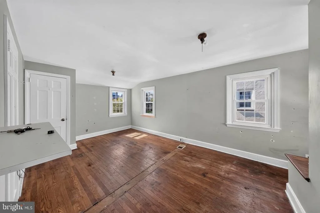 Photo of 511 BARRETT STREET