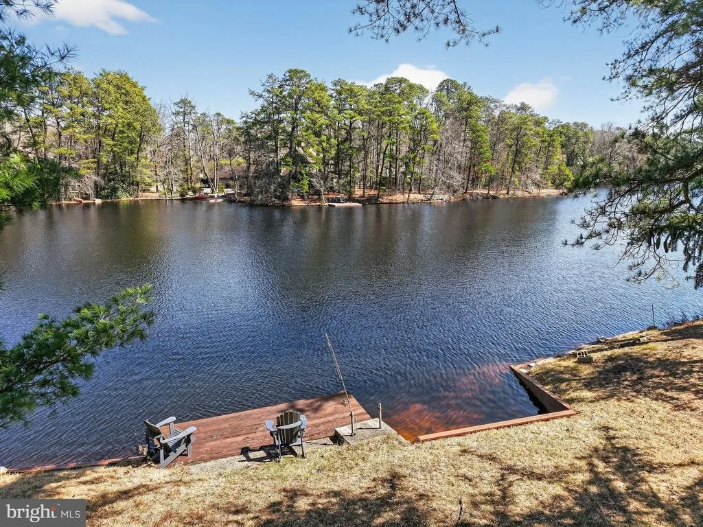 Photo of 113 W CENTENNIAL DRIVE