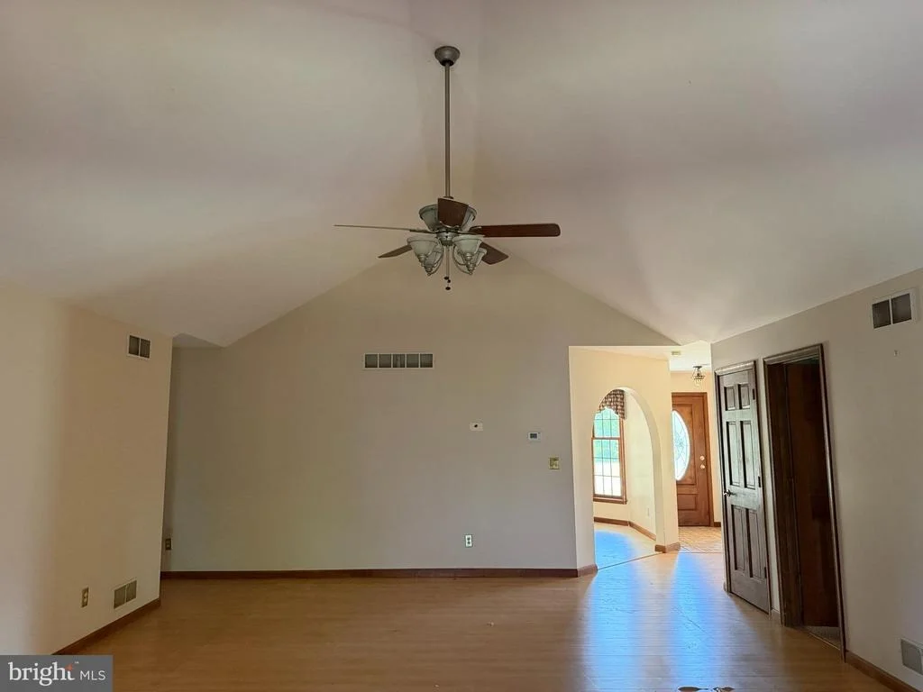Photo of 37 JOHN ANDREWS DRIVE