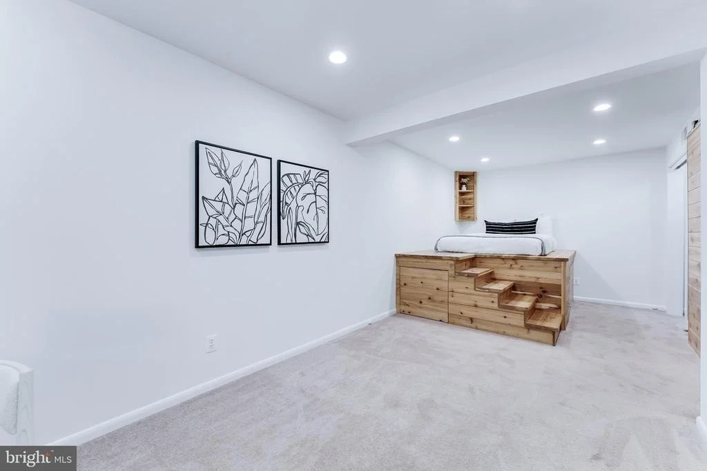 Photo of 11205 WEDGE DRIVE