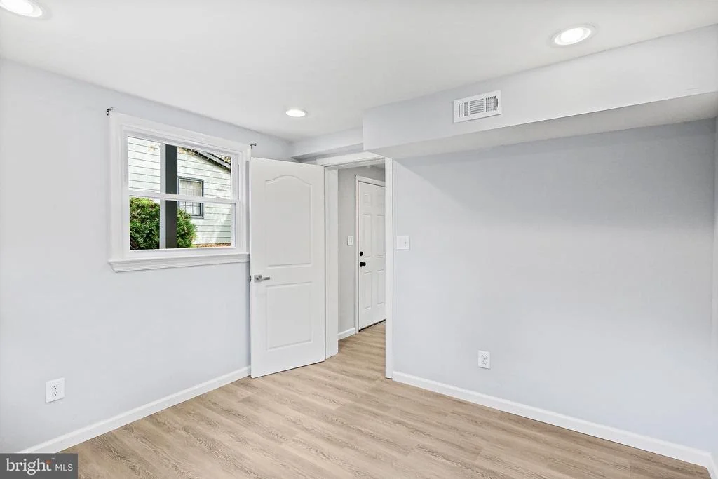 Photo of 2847 CARROLLTON ROAD