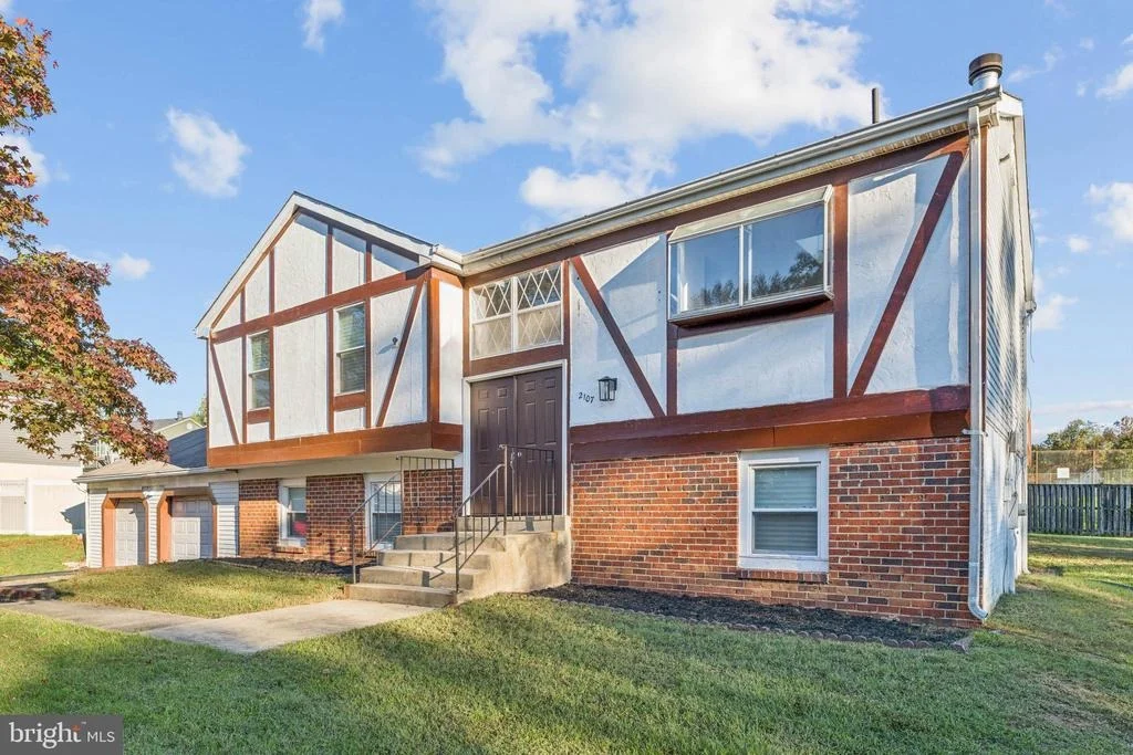 Photo of 2107 HIGH TIMBER ROAD