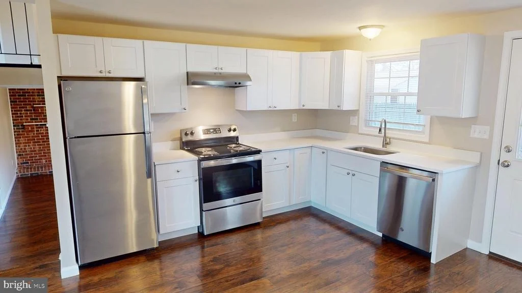 Photo of 5014 NICHOLAS ROAD