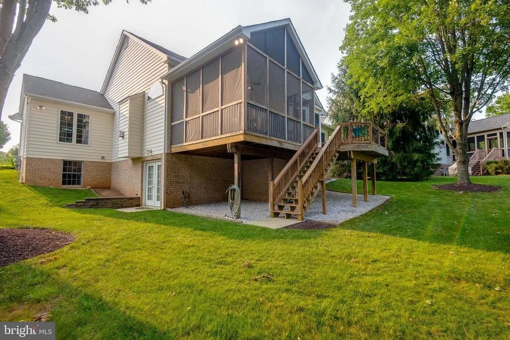 Photo of 5105 WELLINGHALL WAY