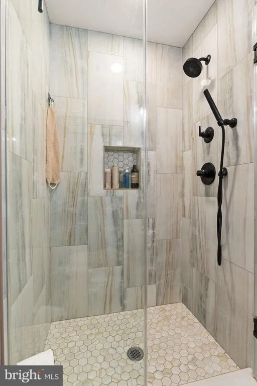 Photo of 8632 KERRY LANE