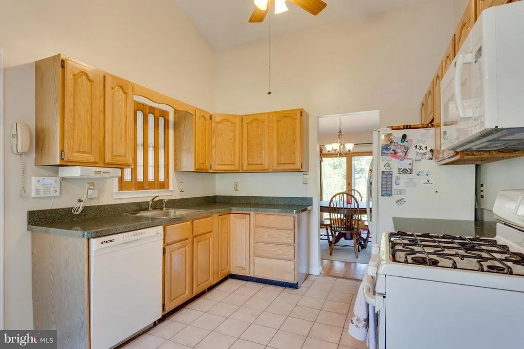Photo of 16009 WALLINGFORD ROAD