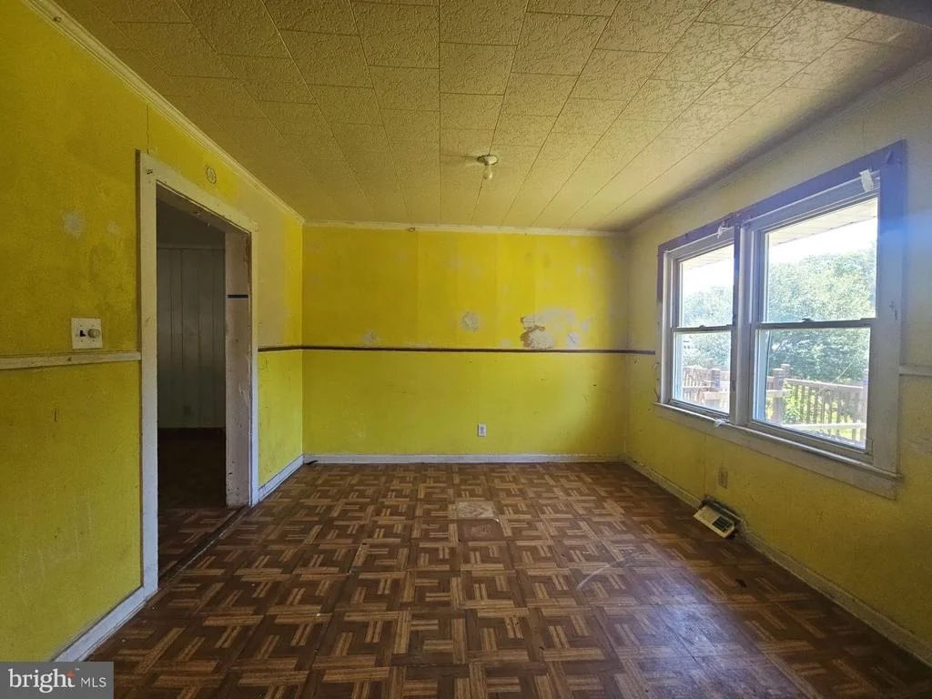 Photo of 68 LAKESIDE DRIVE