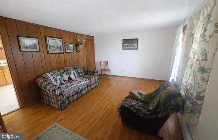 Photo of 413 VALLEY MILL ROAD